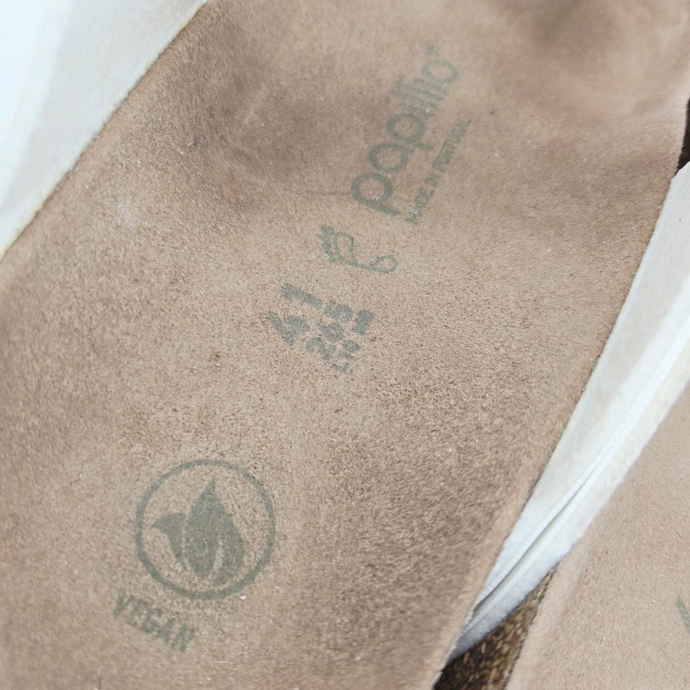 Birkenstock White Thong Platform Sandals - Picture 7 of 11